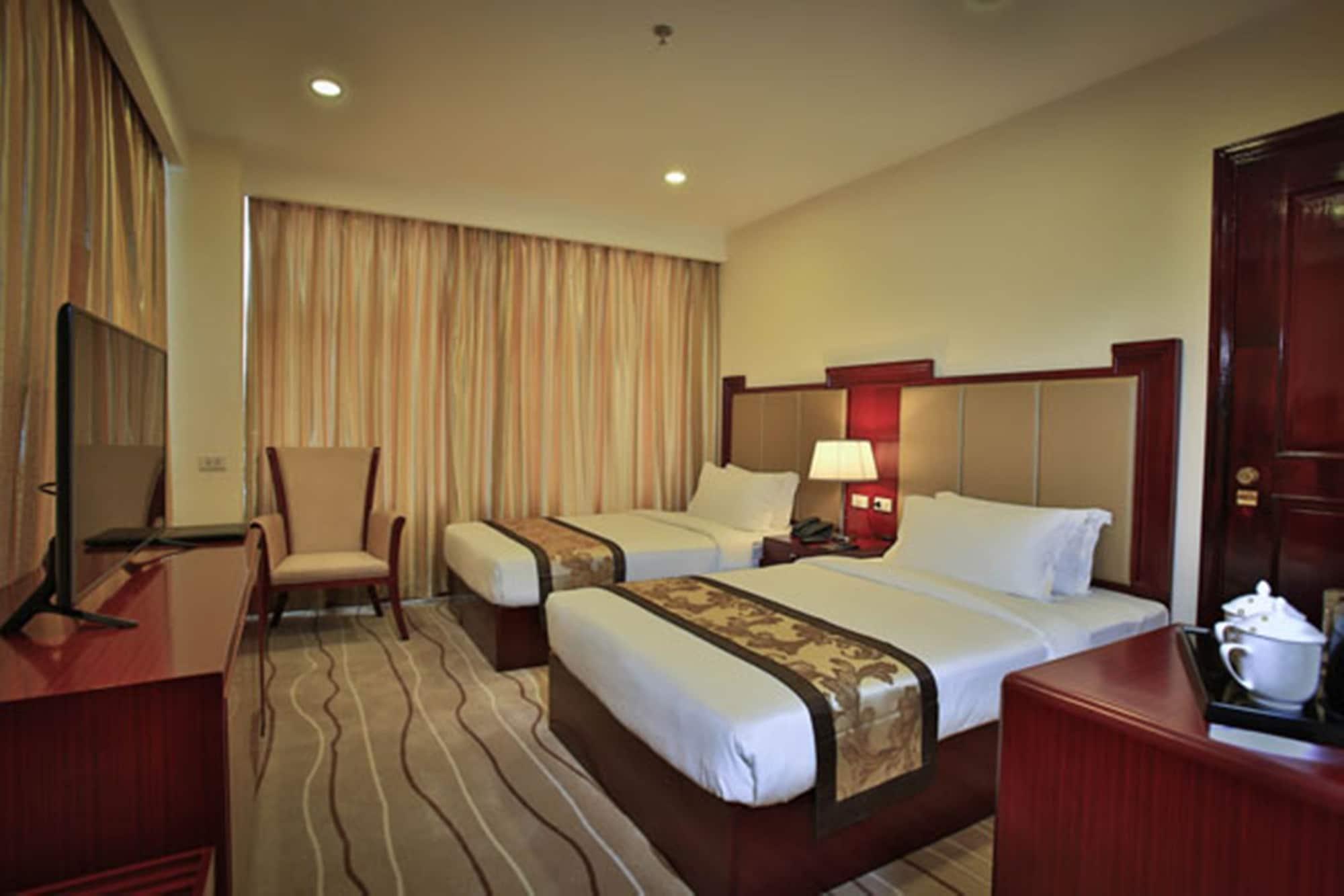 สวิส-เบลโฮเต็ล บลูเลน Hotel มะนิลา ภายนอก รูปภาพ