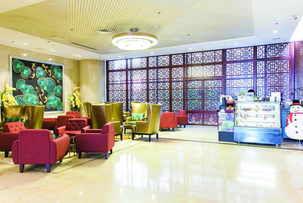 สวิส-เบลโฮเต็ล บลูเลน Hotel มะนิลา ภายนอก รูปภาพ
